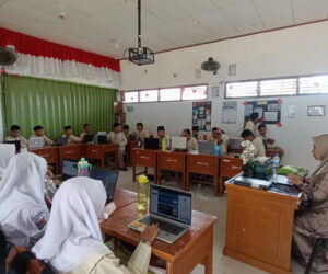 Transformasi Pendidikan Digital, SMPN 17 Kota Padang Resmi Jadi Pilot Project LMS Ruang Kelas Digital