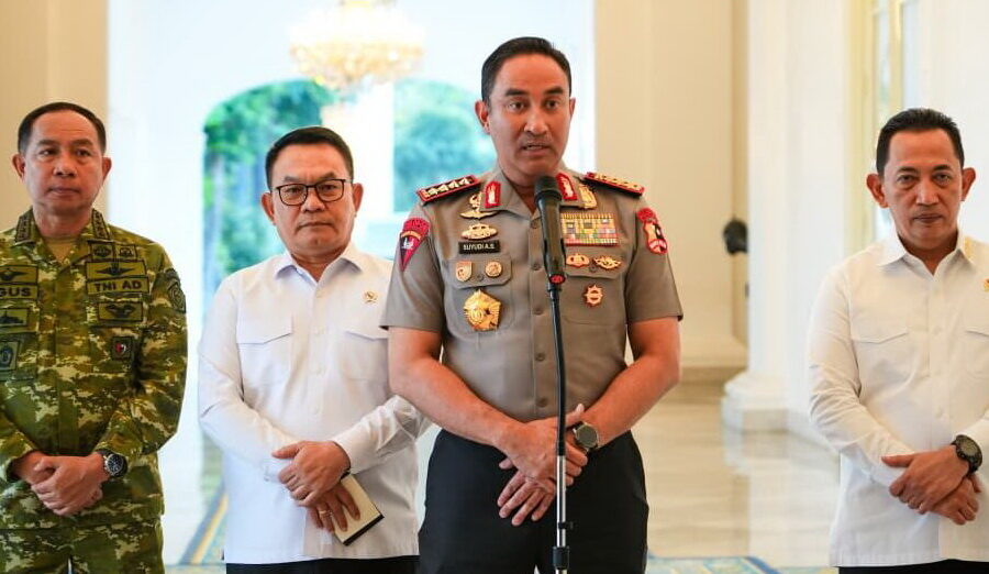Polri Usut Keterlibatan Pihak Asing dalam 98 Kasus Korporasi Karhutla
