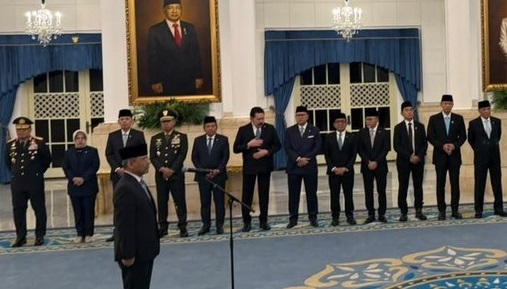 Prabowo Reshuffle Kabinet, Ini Susunan Menteri Terbarunya